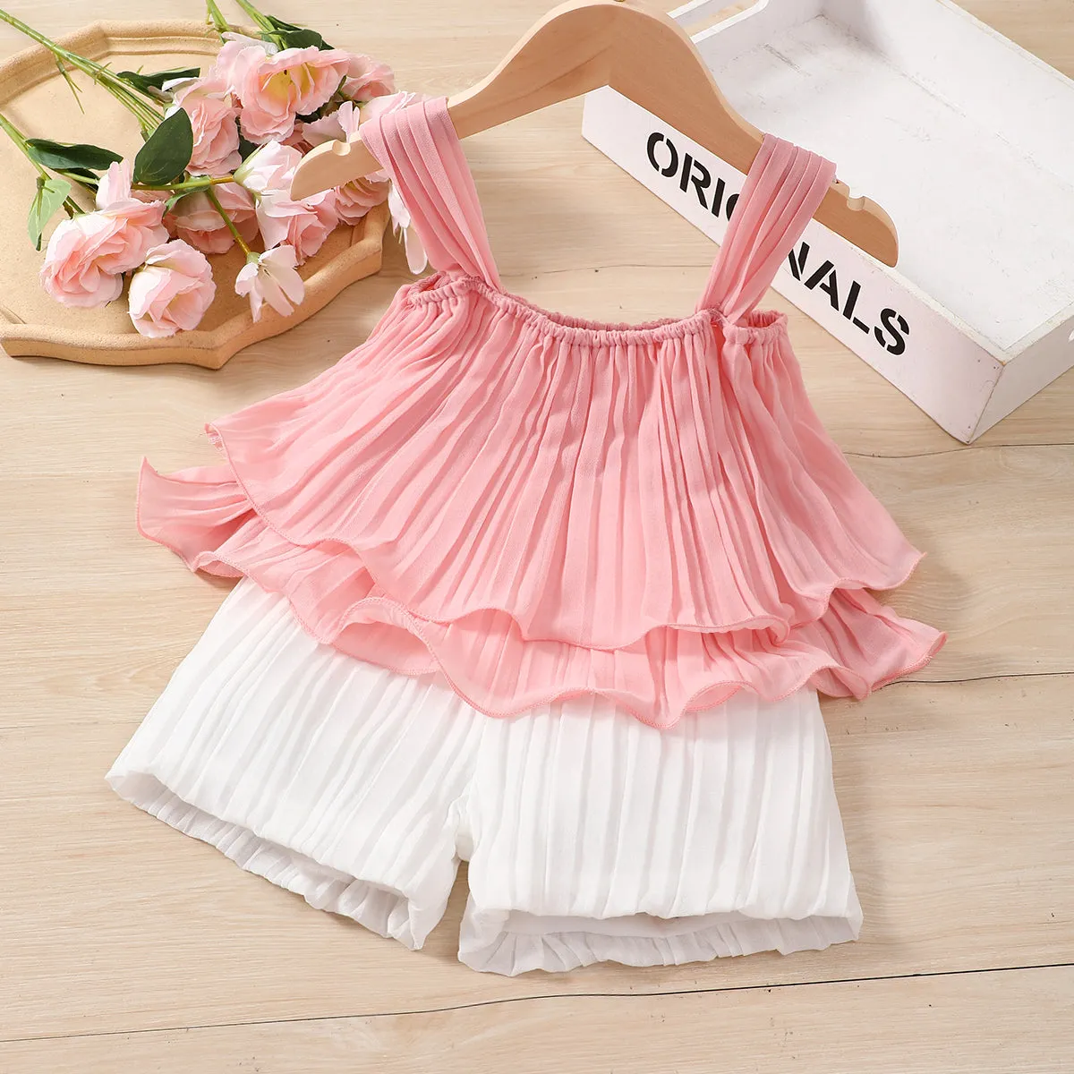 2pcs Toddler Girl Elegant Pleated Camisole and Shorts Set