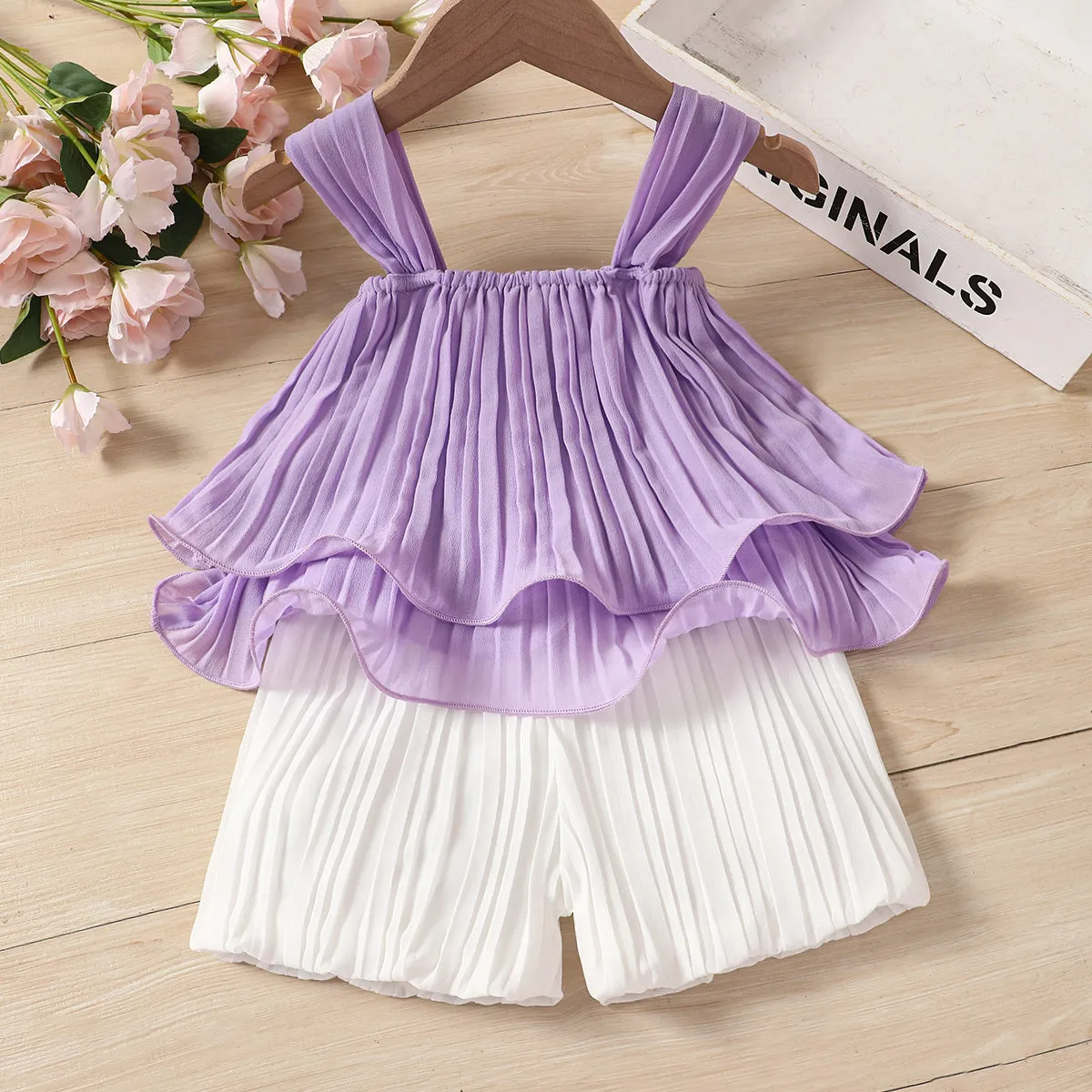 2pcs Toddler Girl Elegant Pleated Camisole and Shorts Set