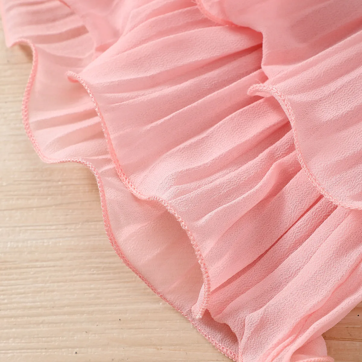 2pcs Toddler Girl Elegant Pleated Camisole and Shorts Set
