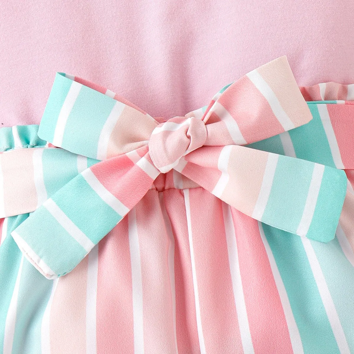 2pcs Toddler Girl Sweet Flutter-sleeve Tee and Stripe Belted Shorts Set