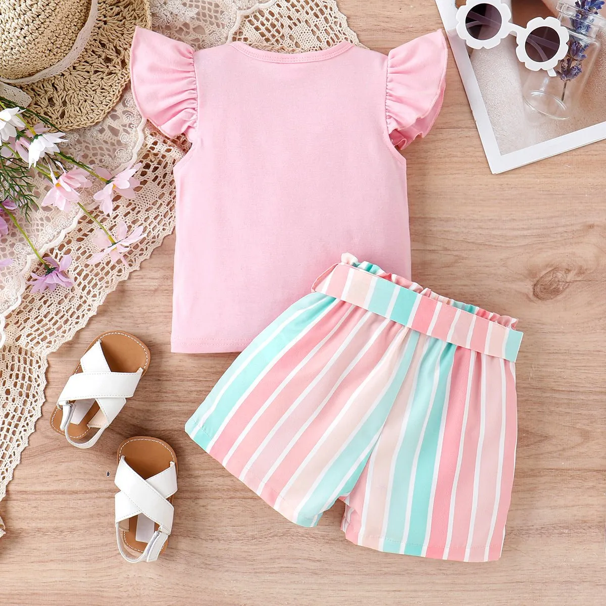 2pcs Toddler Girl Sweet Flutter-sleeve Tee and Stripe Belted Shorts Set