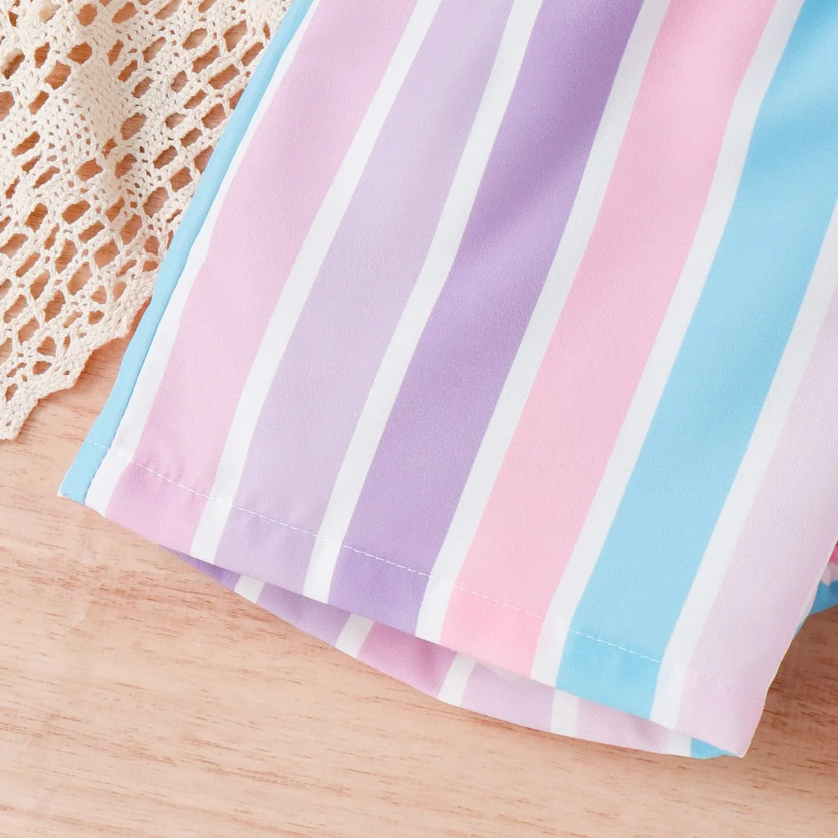 2pcs Toddler Girl Sweet Flutter-sleeve Tee and Stripe Belted Shorts Set
