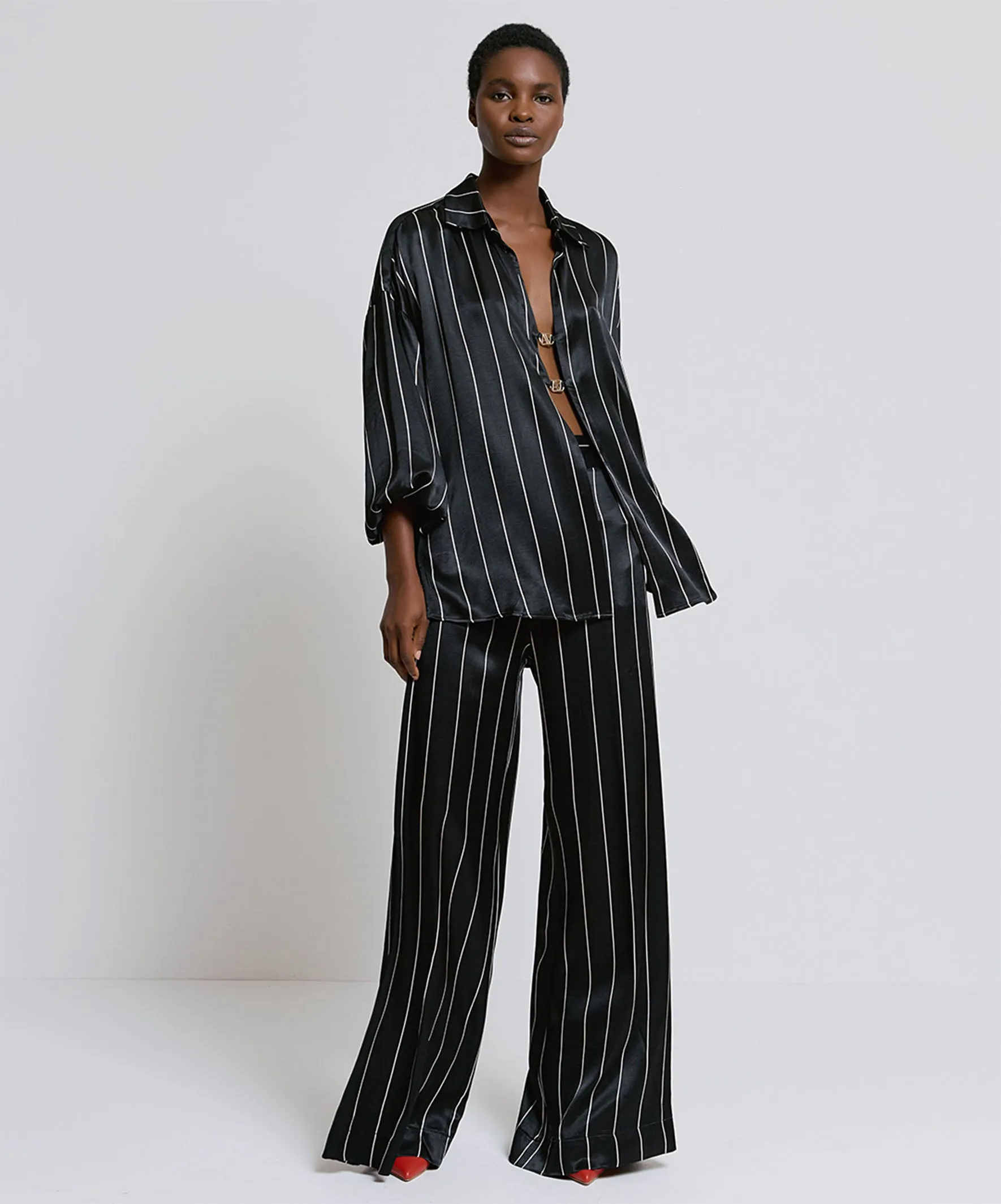 Access Fashion 2154 Black Pinstripe Satin Over Shirt