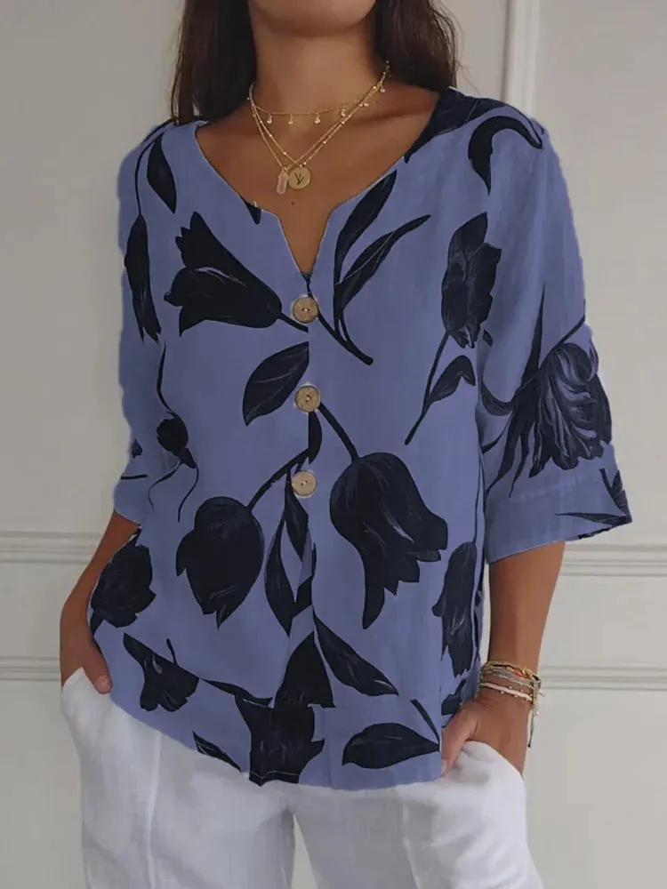 Brunhilde - Women's V-neck shirt
