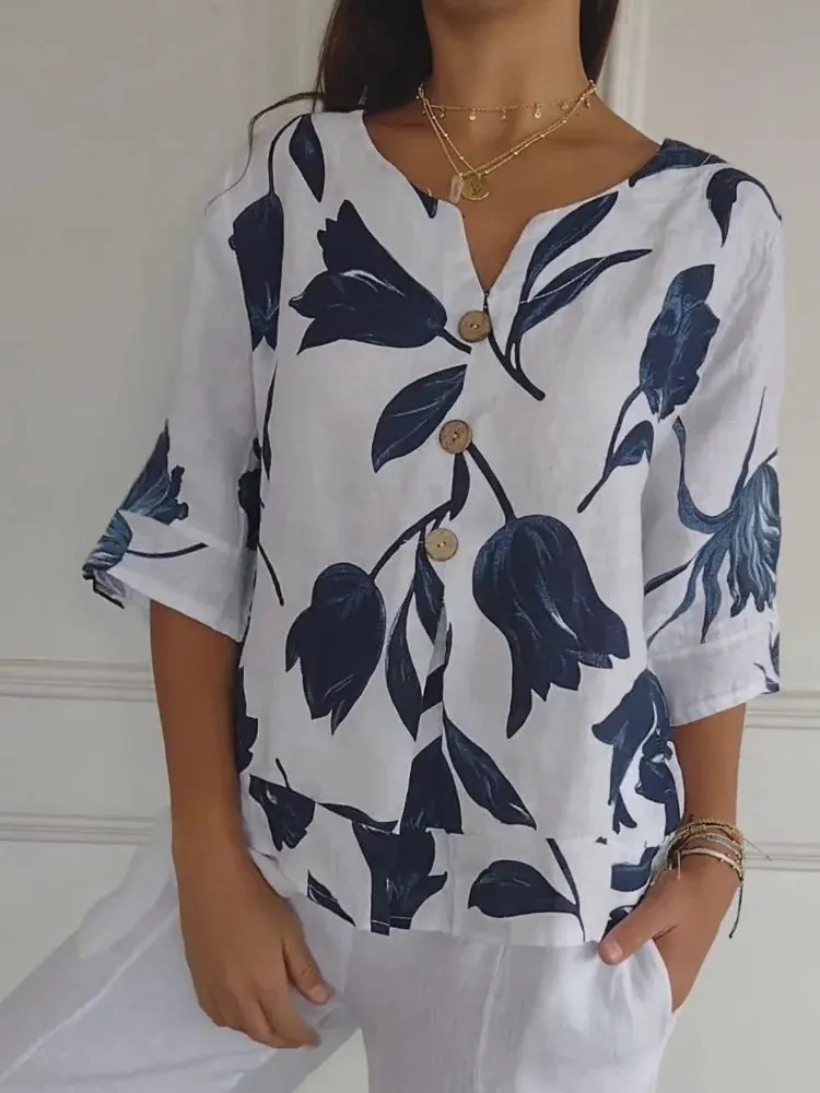 Brunhilde - Women's V-neck shirt