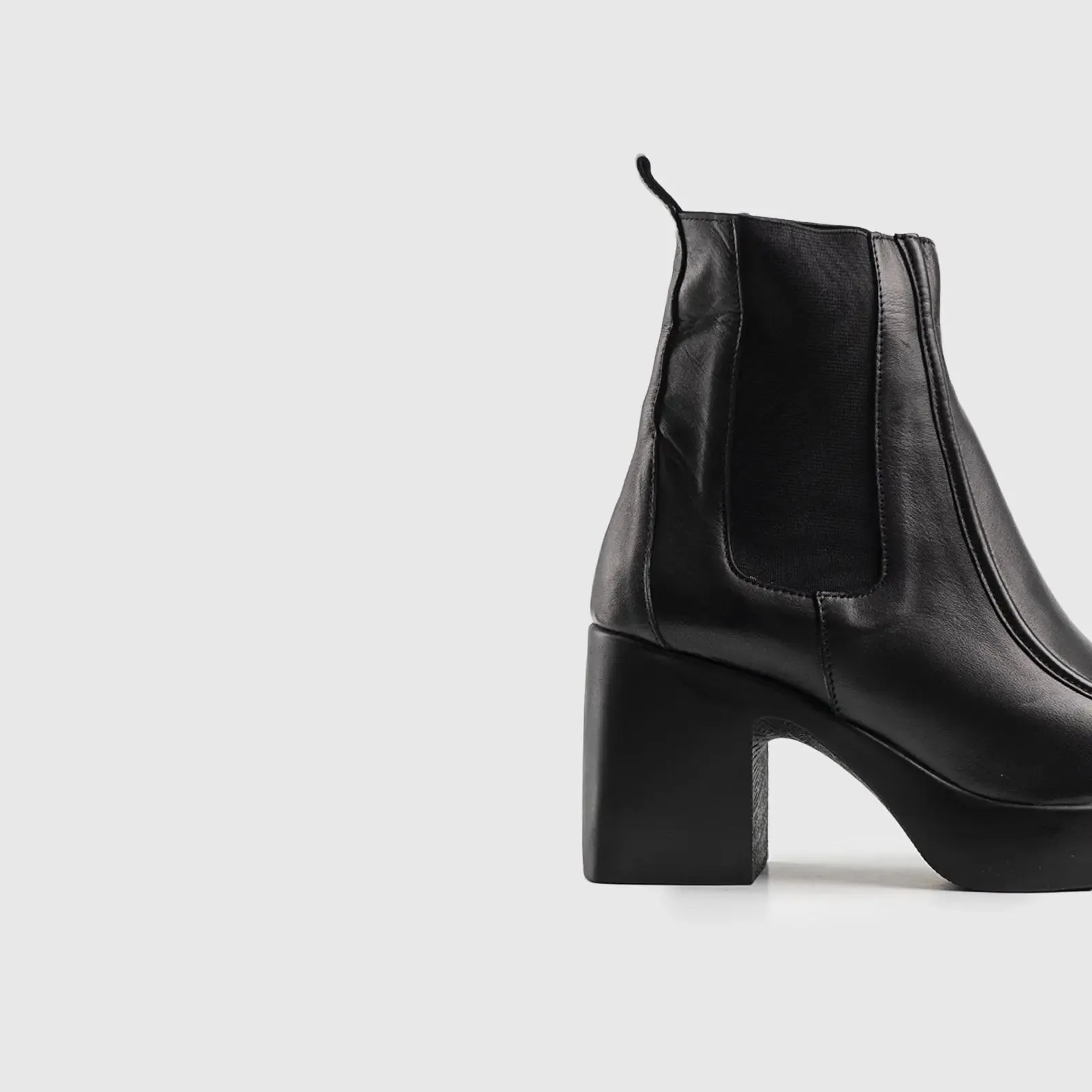 Leather Ankle Boots 11509