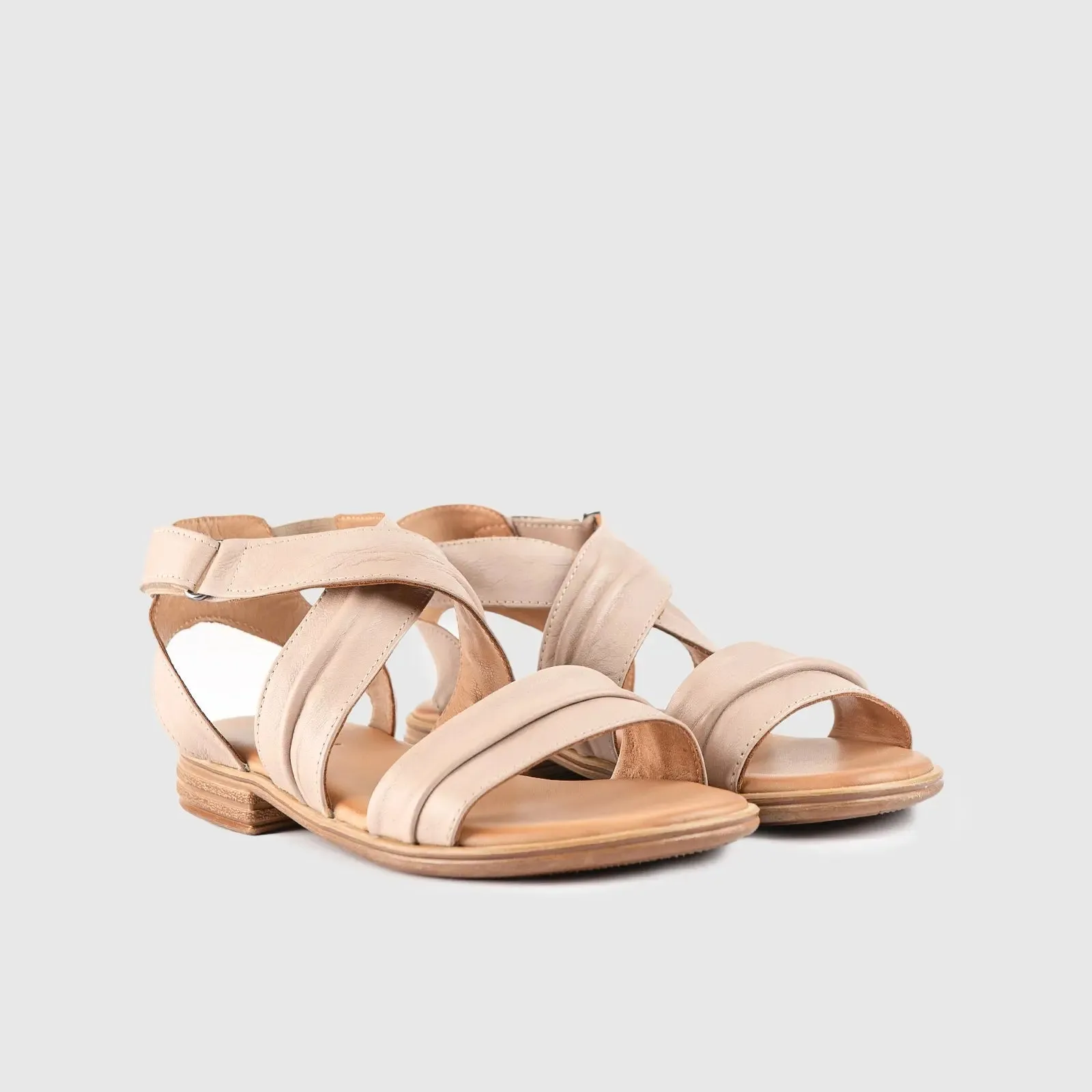 Leather Flat Comfort Sandals Beige 8617
