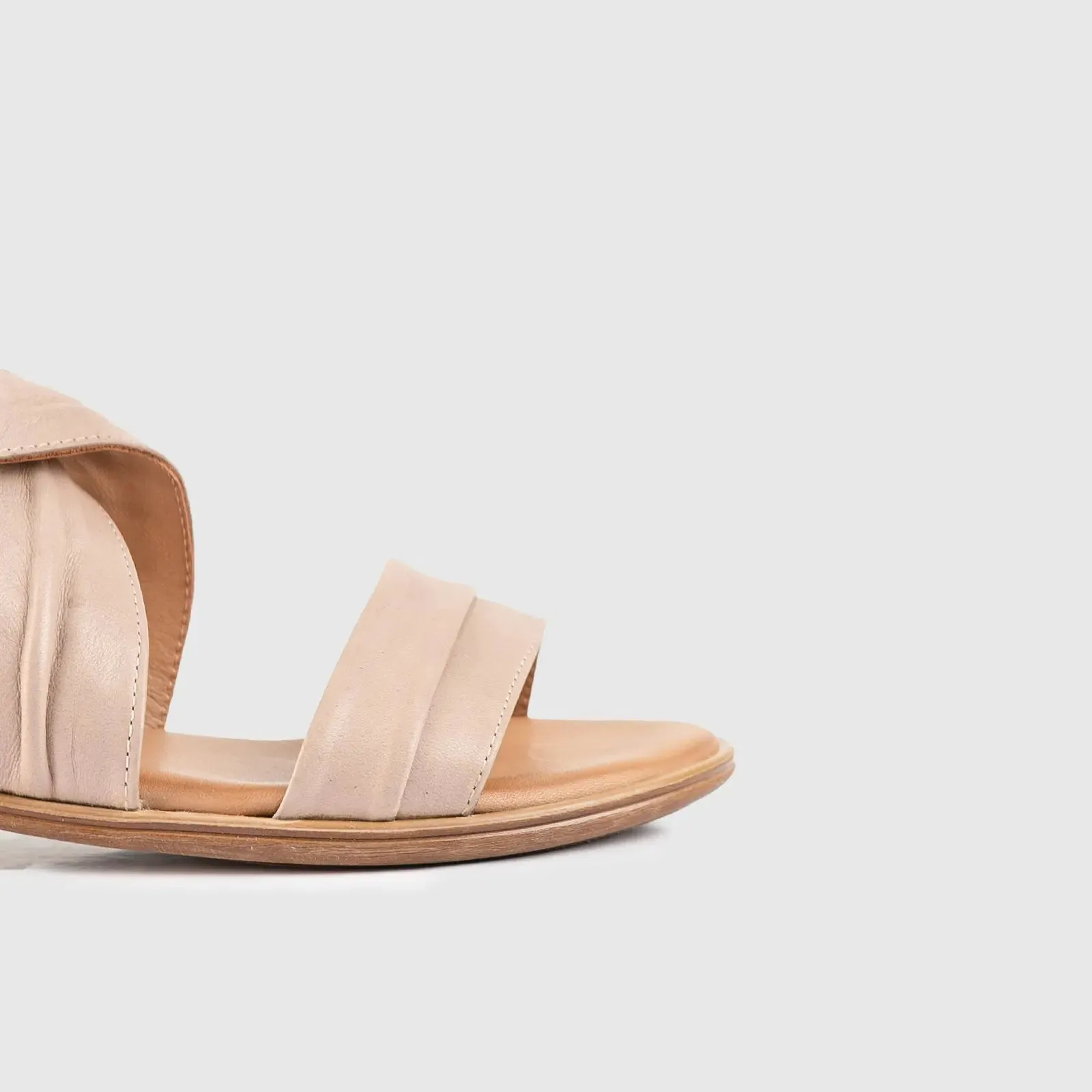 Leather Flat Comfort Sandals Beige 8617