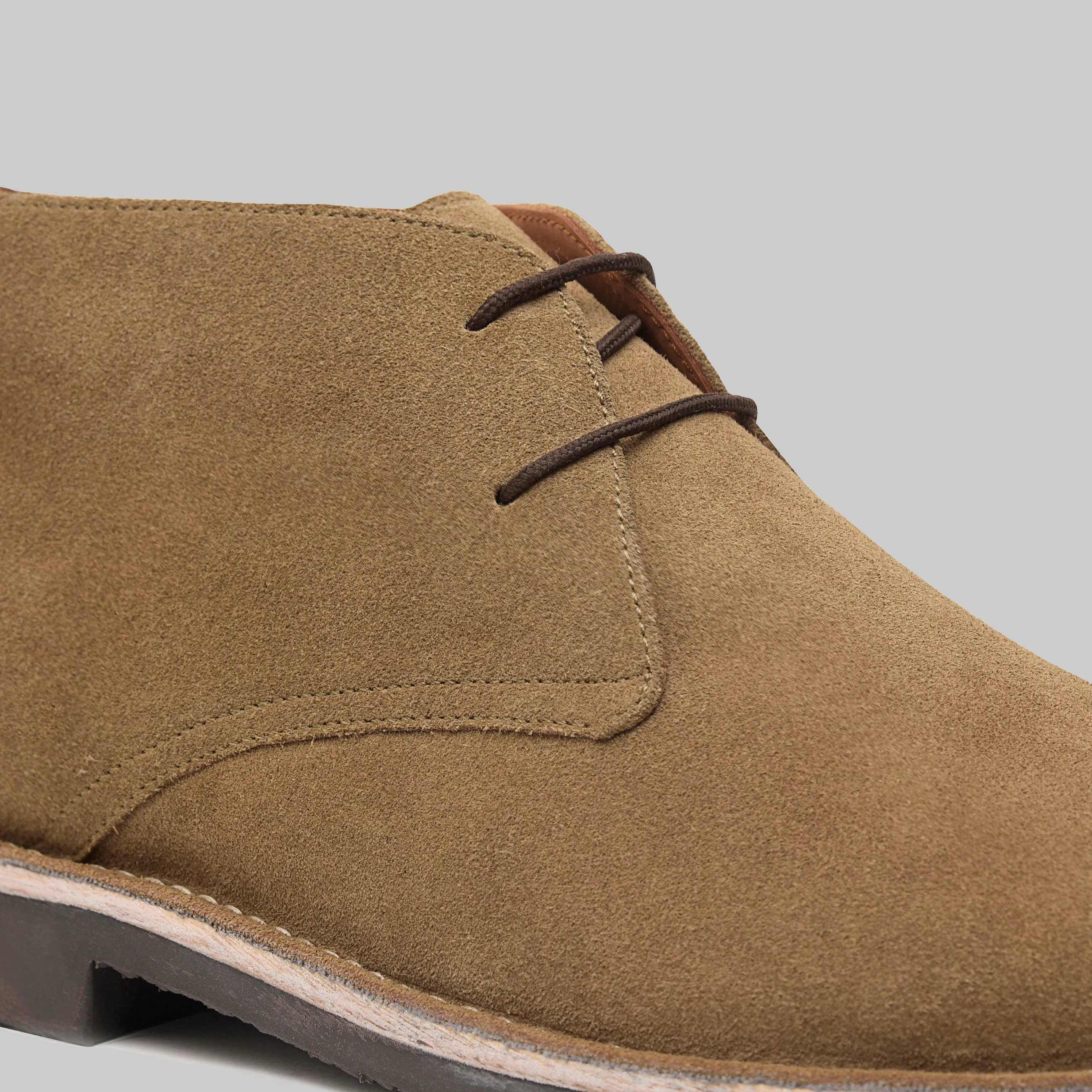Lorenzo Suede Chukka Boots