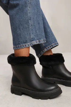 PEYTON ANKLE BOOT WITH FUR LINING IN BLACK FAUX LEATHER