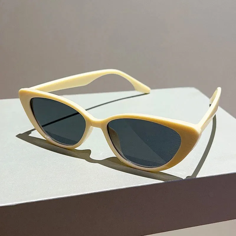 VAIGE Vintage Tortoise Cat Eye Sunglasses - UV400 Protection