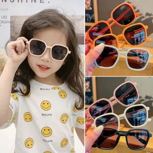 Wholesale Sun protection and UV protection children's silicone sunglasses