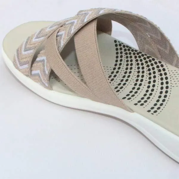 Women's Woven Cross Strap Color Block Flat Casual Sandals 77474101C